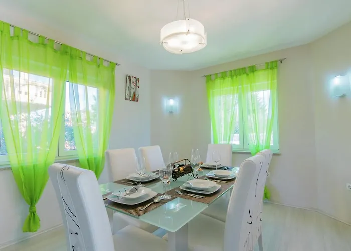 Villa Comfortable In