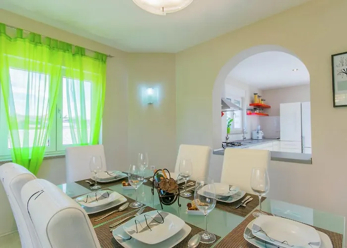 Comfortable In Villa *